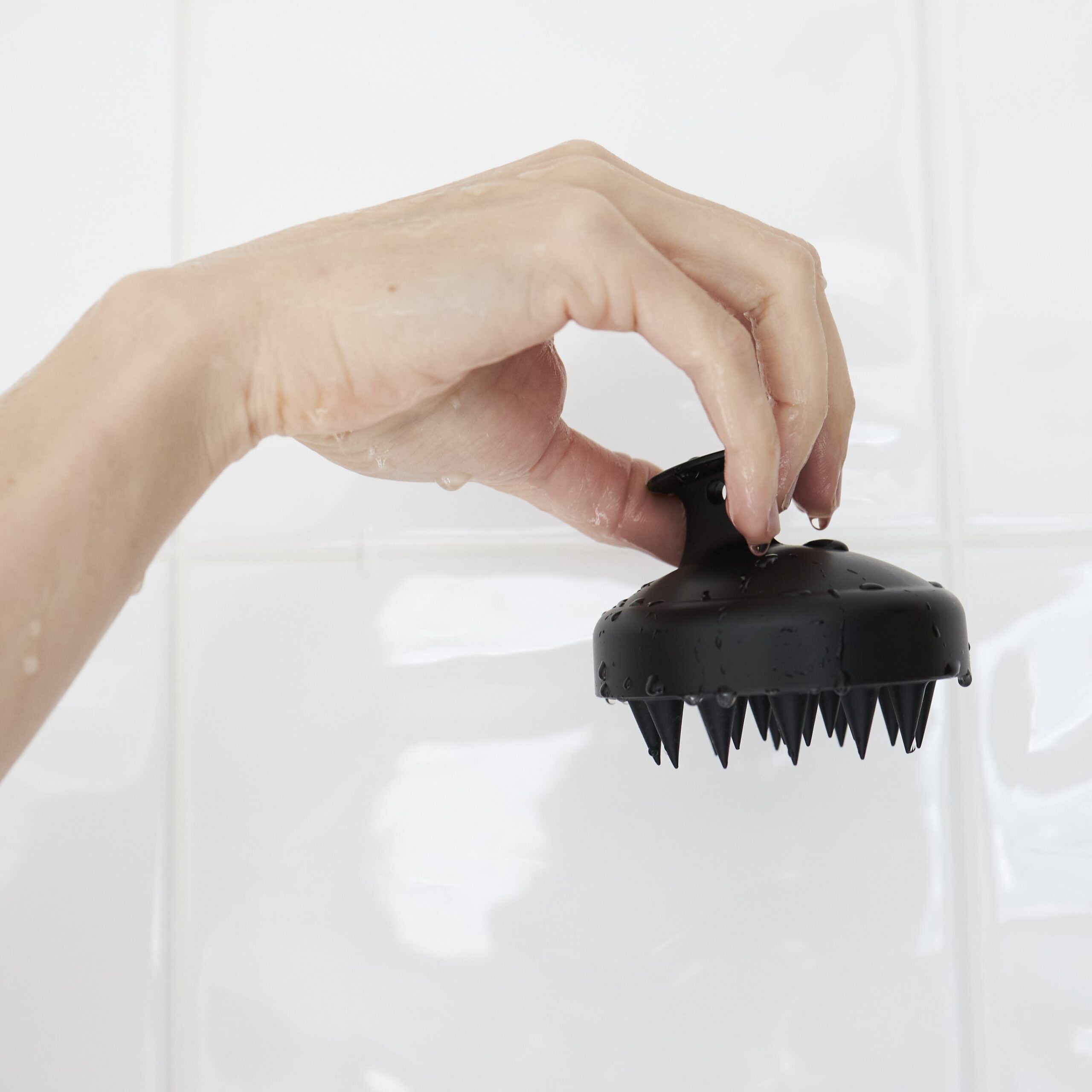 5-in-1 Scalp & Shampoo Brush